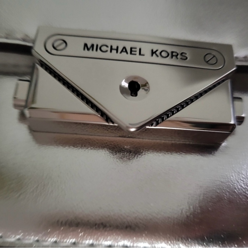 $448 MSRP NWT MK Cece Clutch Crossbody With Detachable Silver Chain Link Strap - Picture 15 of 17